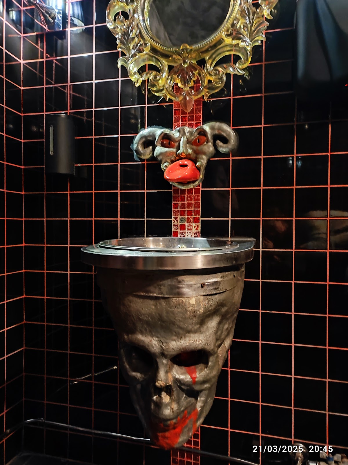 La Casa Del Demone foto 3